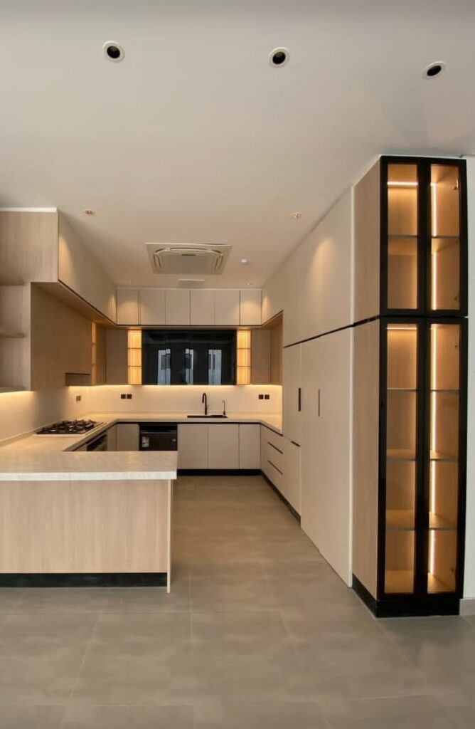 خدماتنا تصميم وتركيب وتوريد وصيانة المطابخ باحترافية